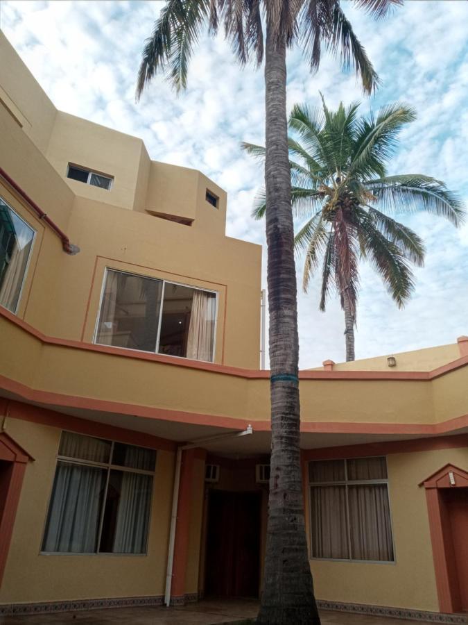 Hotel Palmeras Galapagos Puerto Ayora  Extérieur photo