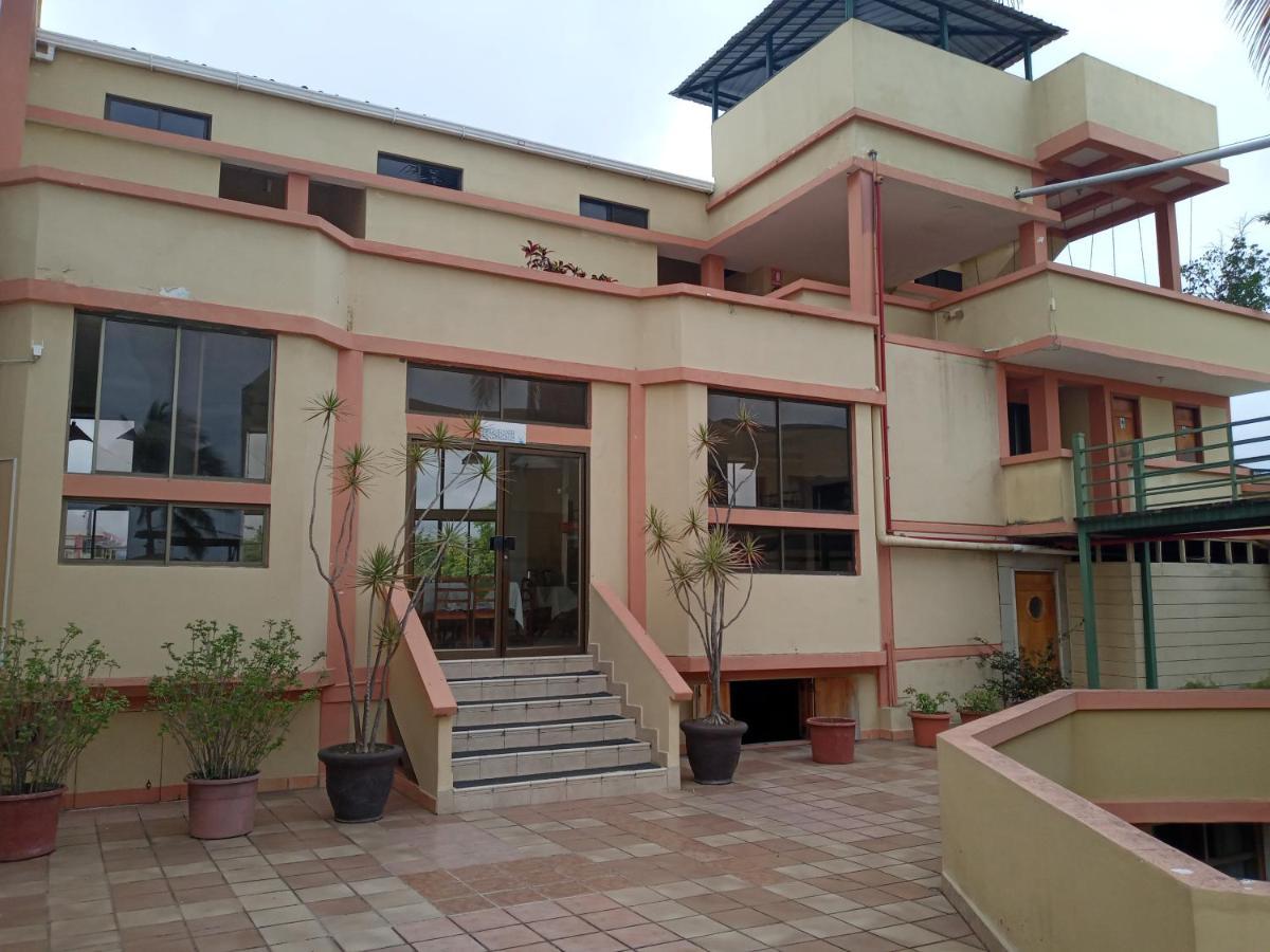 Hotel Palmeras Galapagos Puerto Ayora  Extérieur photo